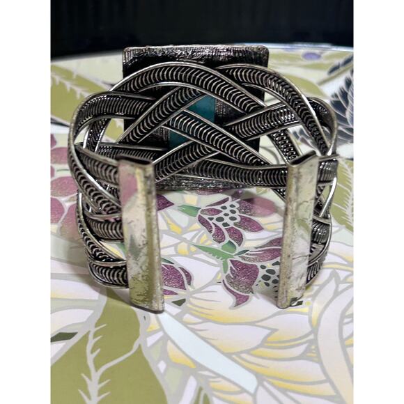 Vintage Tibetan Silver Cuff Bracelet Synthetic Turquoise Stone Boho Artsy Indie - Picture 4 of 6